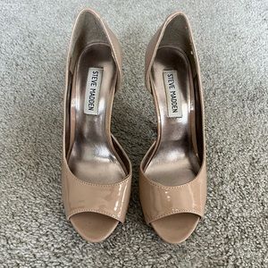 Steve Madden Emele Nude Pumps